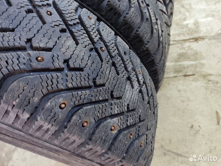Goodyear UltraGrip 500 205/70 R15