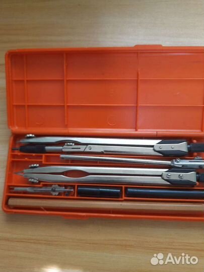 Готовальня