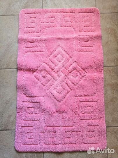 Коврик для ванной