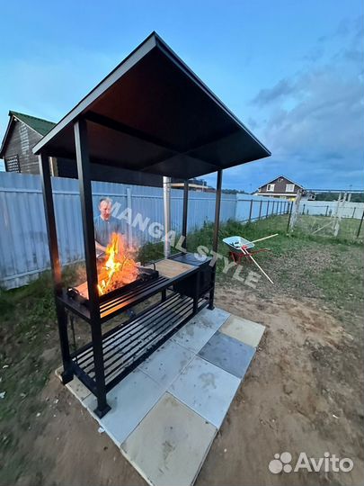 Мангал с крышей