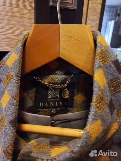 Пальто женское 42 44 бу