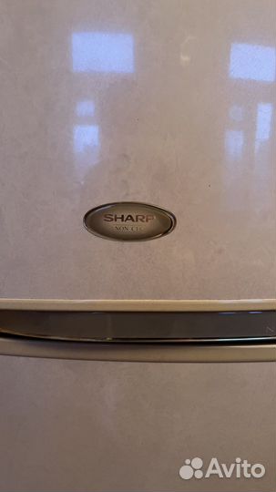 Холодильник Sharp