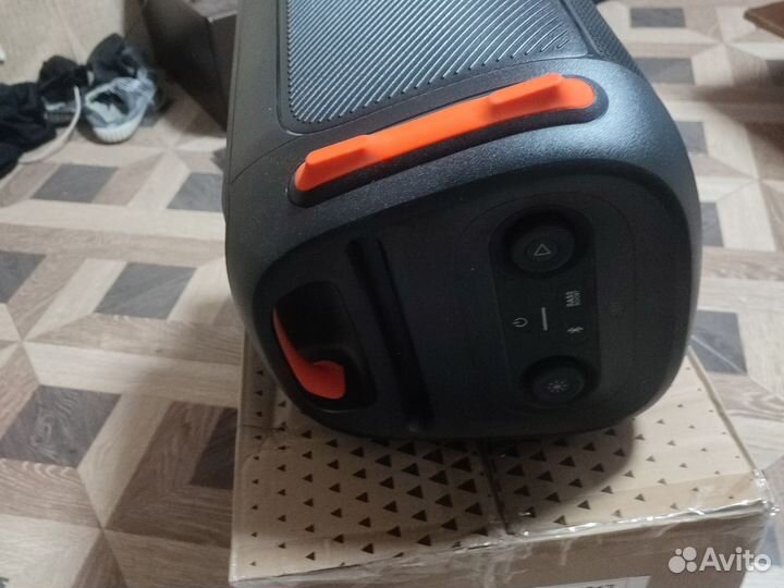 Колонка Jbl 110