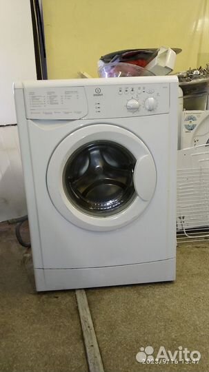 Стиральная машина indesit 5кг
