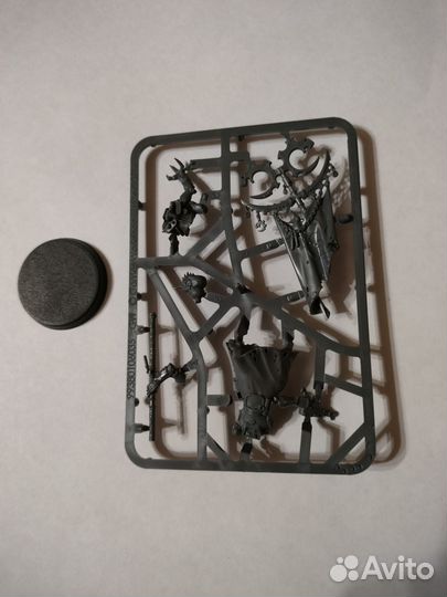 Warhammer 40000 Genestealer Cults acolyte iconward