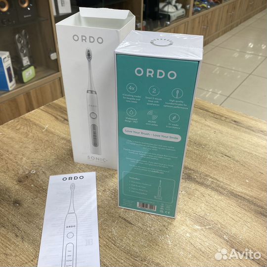 Электрическая зубная щетка ordo Sonic+