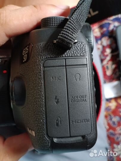 Canon eos 5D Mark III