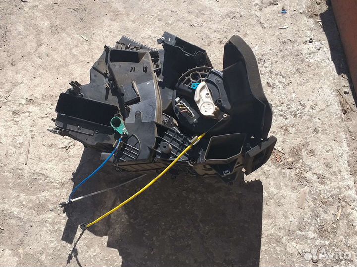 Отопитель салона рено логан сандеро