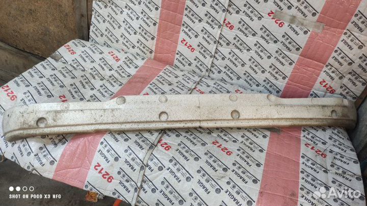 Абсорбер бампера задний Subaru Legacy B11