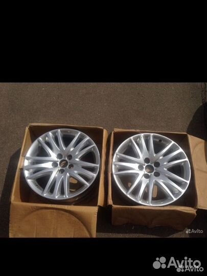 2 оригинальных диска Lexus LS r19