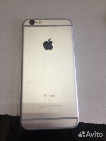 iPhone 6S, 64 ГБ