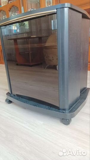 Тумба под телевизор