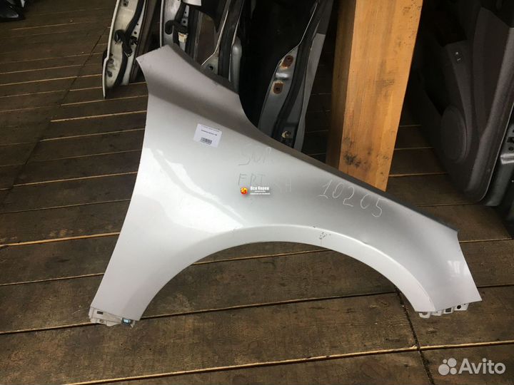 Крыло Sorento (Соренто) переднее RH серое новое