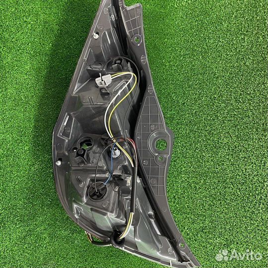 Фонарь правый Хендай Солярис 1