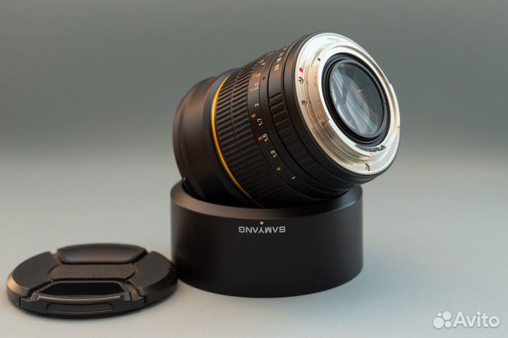 Samyang 85 mm f/1.4 (неавтофокусный) байонет Canon