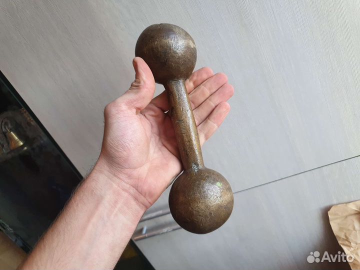 Бронзовая гантель 3.3 кг