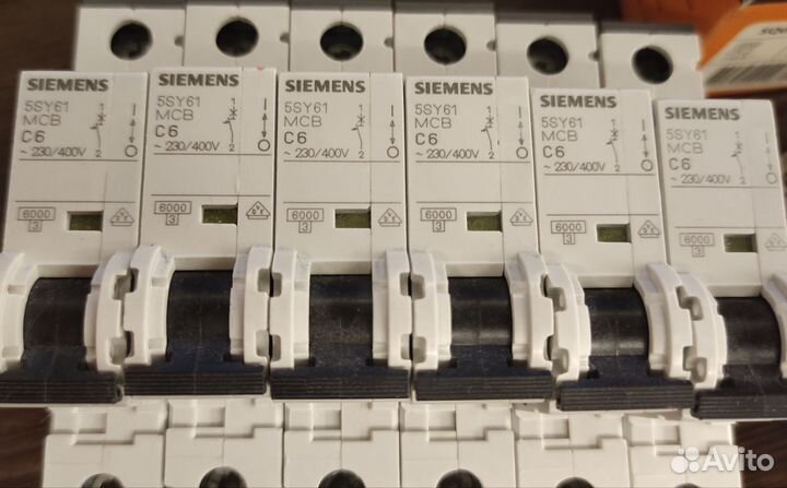 Автоматический выключатель siemens