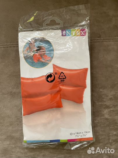 Нарукавники для плавания