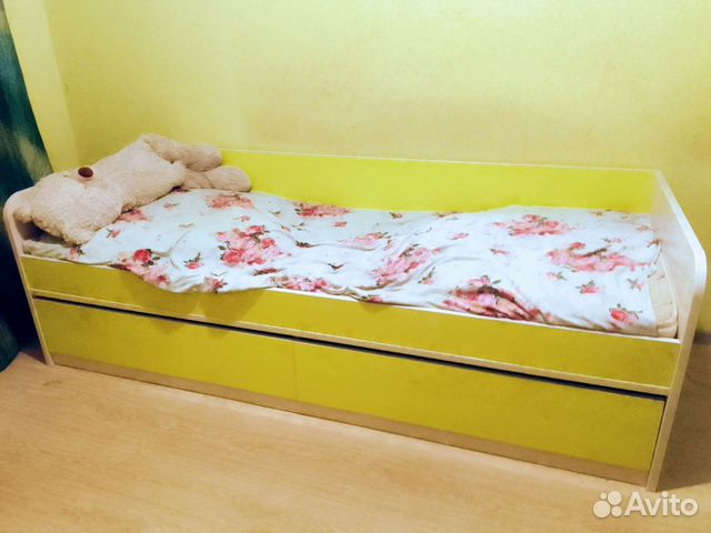 Детская кровать(подростковая)