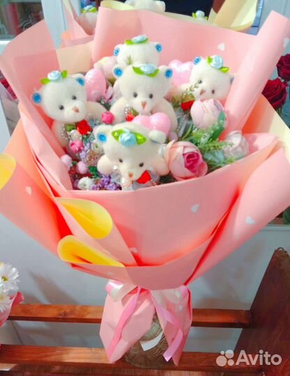 Букет с игрушками