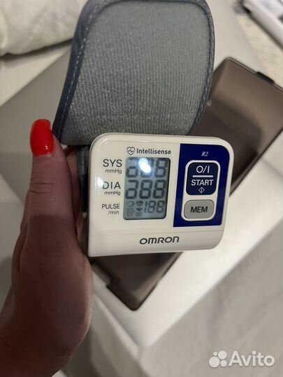Тонометр на запястье