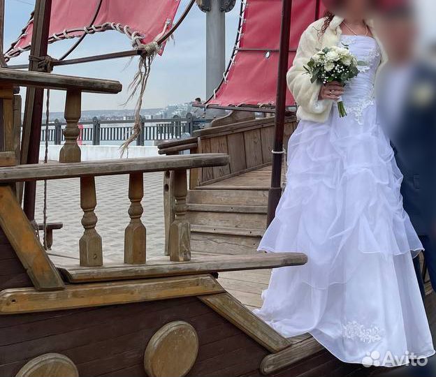 Свадебное платье 44 46