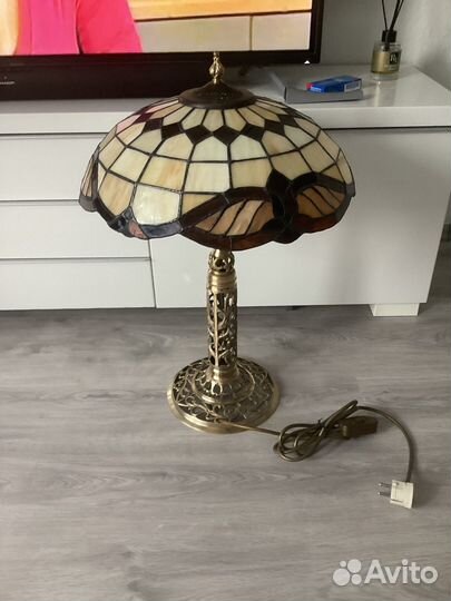 Лампа настольная Тиффани
