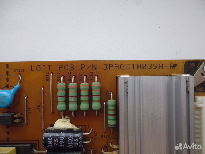 Блок питания EAX62865601/7 от LG 32LV3500