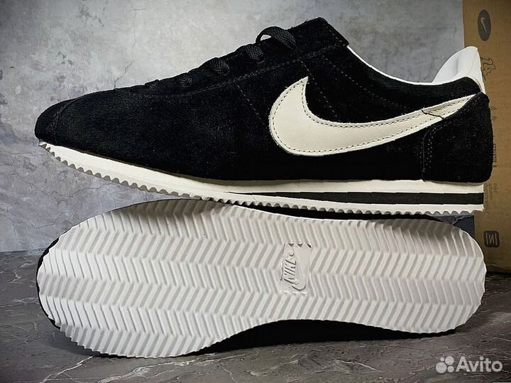 Кроссовки Nike Cortez