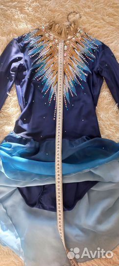 Костюм для фигурного катания