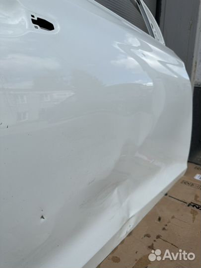 Дверь передняя правая Hyundai Solaris