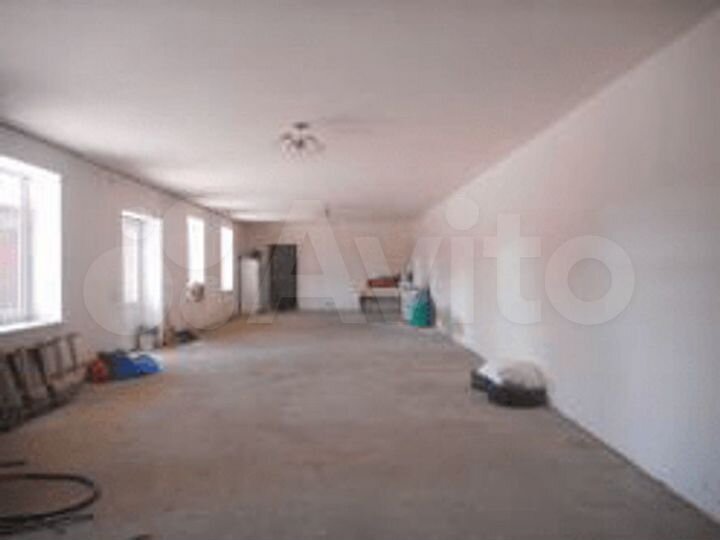 Коттедж 627 м² на участке 10 сот.