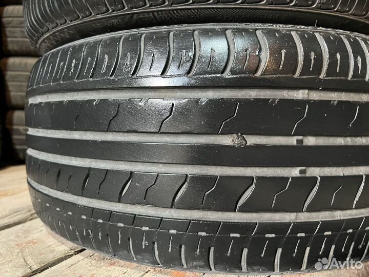 Royal Black Royal Performance 205/40 R15