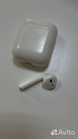 Airpods 1 наушник левый кейс