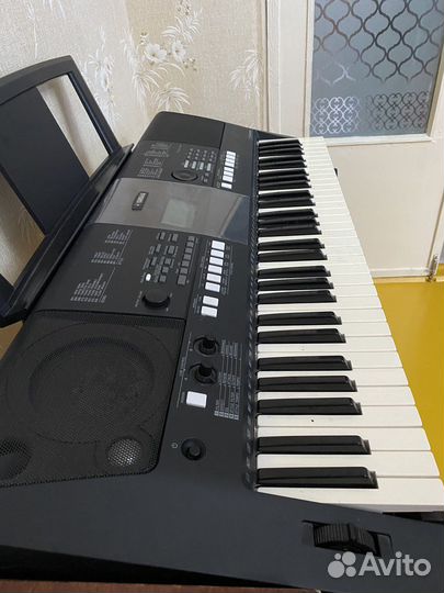 Синтезатор yamaha psr e423