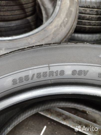 Yokohama dB Decibel E70 225/55 R18 98V