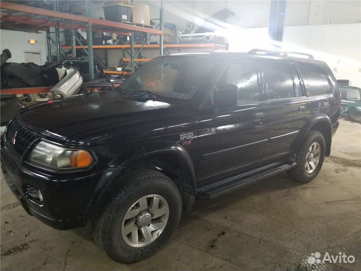 Разбор на запчасти Mitsubishi Montero Sport / Paje