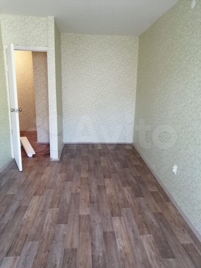 2-к. квартира, 52 м², 2/3 эт.