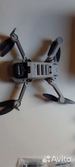 Квадрокоптер DJI Mini 2 Fly More Combo
