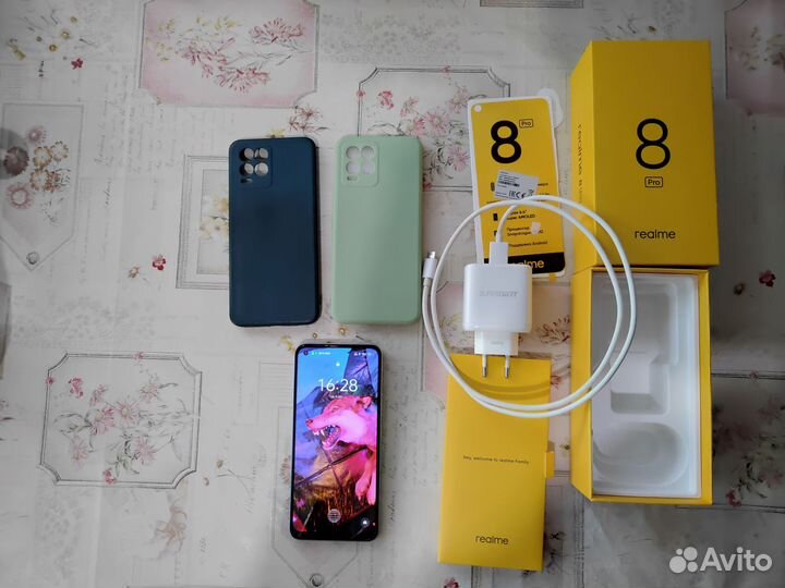 realme 8 Pro, 6/128 ГБ