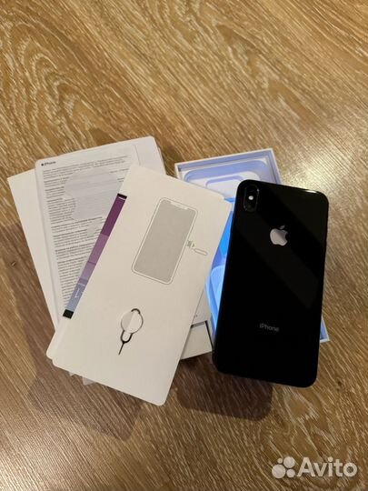 iPhone Xs Max, 64 ГБ