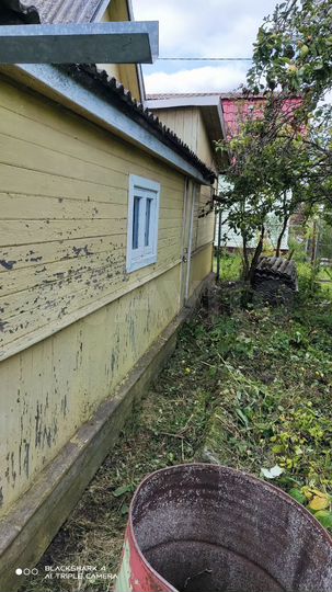 Дача 10 м² на участке 6 сот.