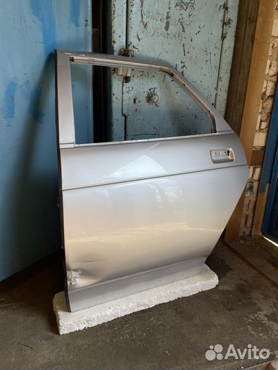 Дверь задняя на приору седан