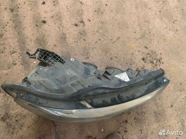 Передняя фара Audi a6 c7