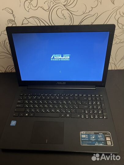 Ноутбук asus