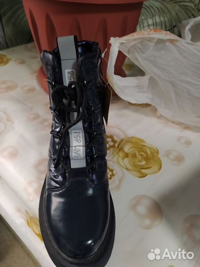 Свадебное платье 48 50 бу