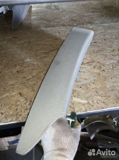 Обшивка задняя правая Bmw X5 E53