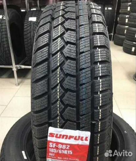 Sunfull SF982 205/60 R16 92H