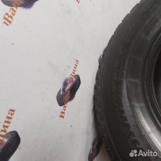 Dunlop Grandtrek Ice 02 215/70 R16