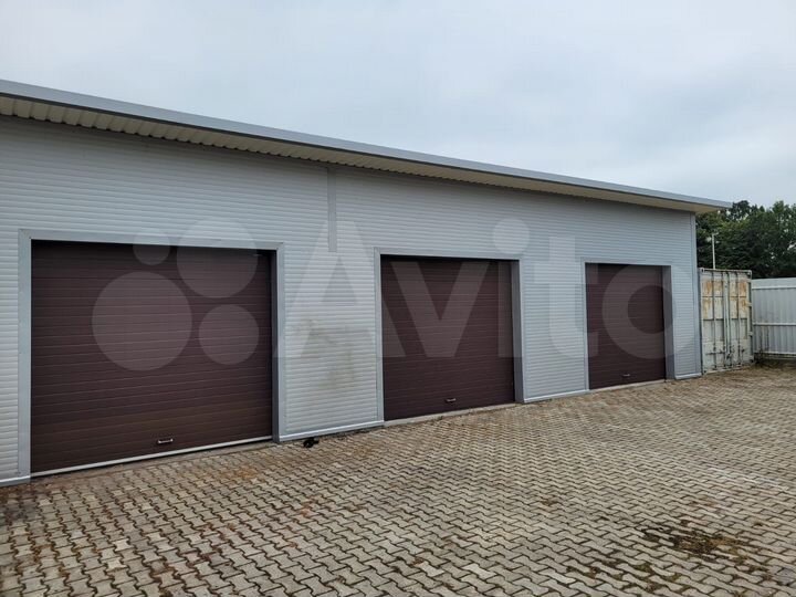 Дом 324 м² на участке 9,5 сот.